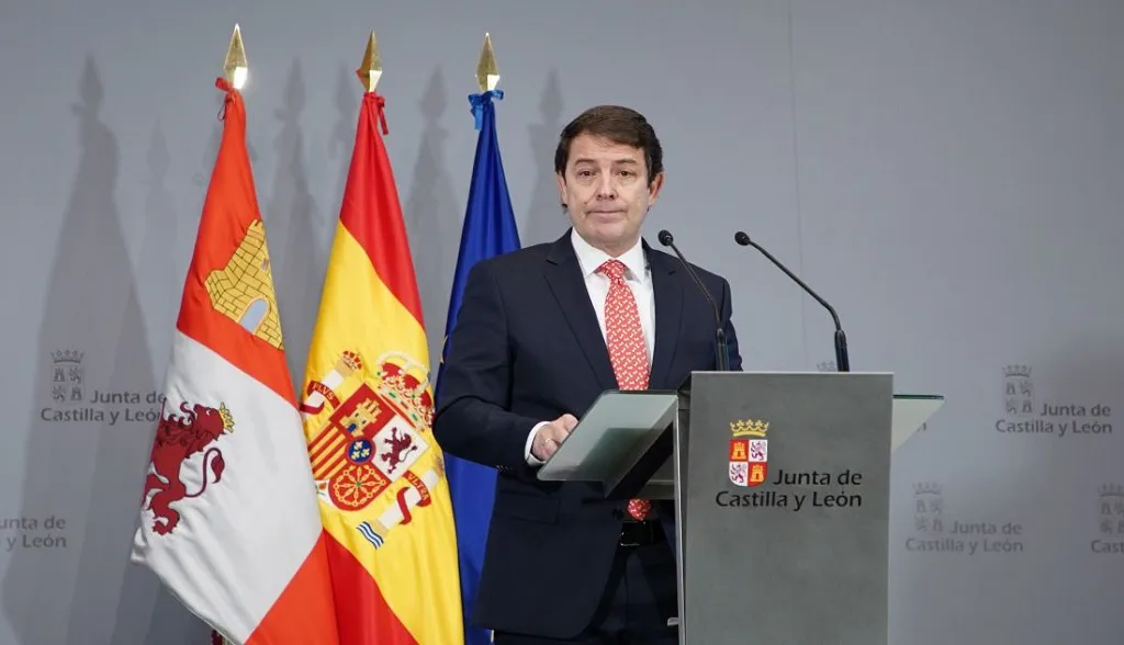 Mañueco justifica el adelanto de elecciones por la traición de Ciudadanos al pactar los presupuestos a sus espaldas
