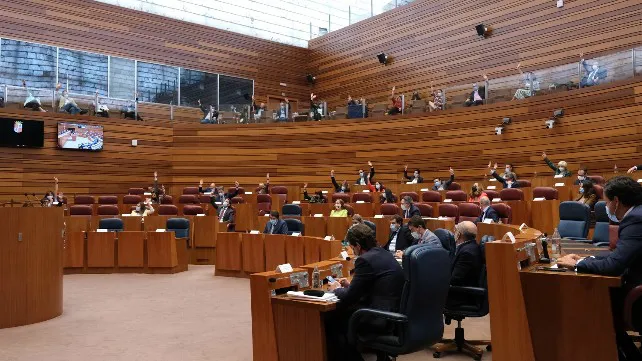 Cuántos votos necesitan los partidos minoritarios para obtener representación en las Cortes de CyL