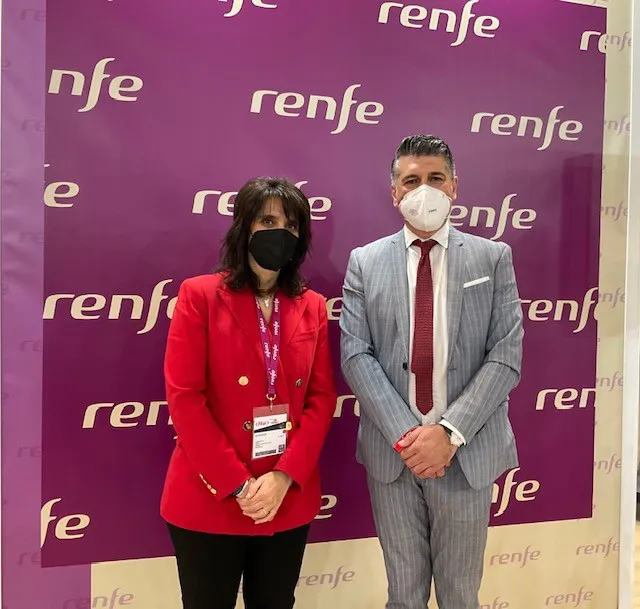 Renfe y Promueve Burgos firman un acuerdo para promocionar el turismo a través de descuentos en los trenes