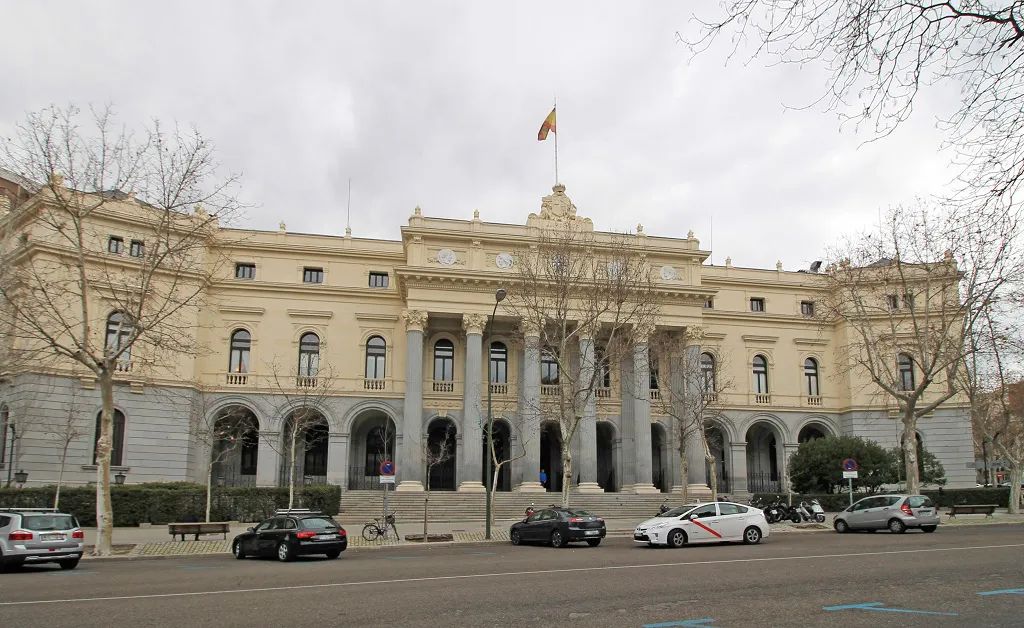 Economía y Empresa Burgos: IBERCAJA BANCO anuncia su intención de cotizar en Bolsa
