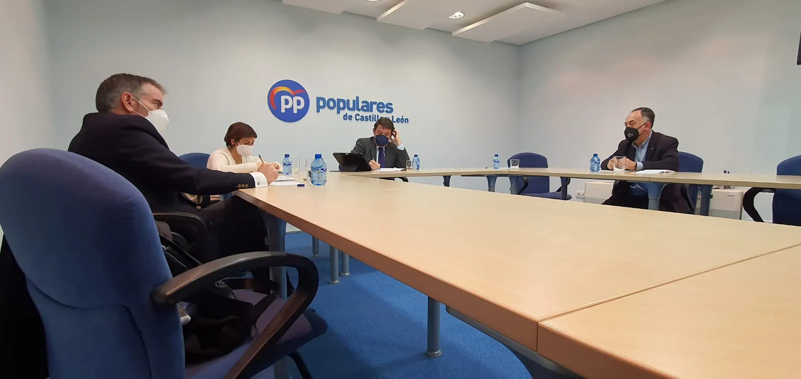 CSIF recibe de Mañueco su voluntad de gestionar la recuperación de las 35 horas