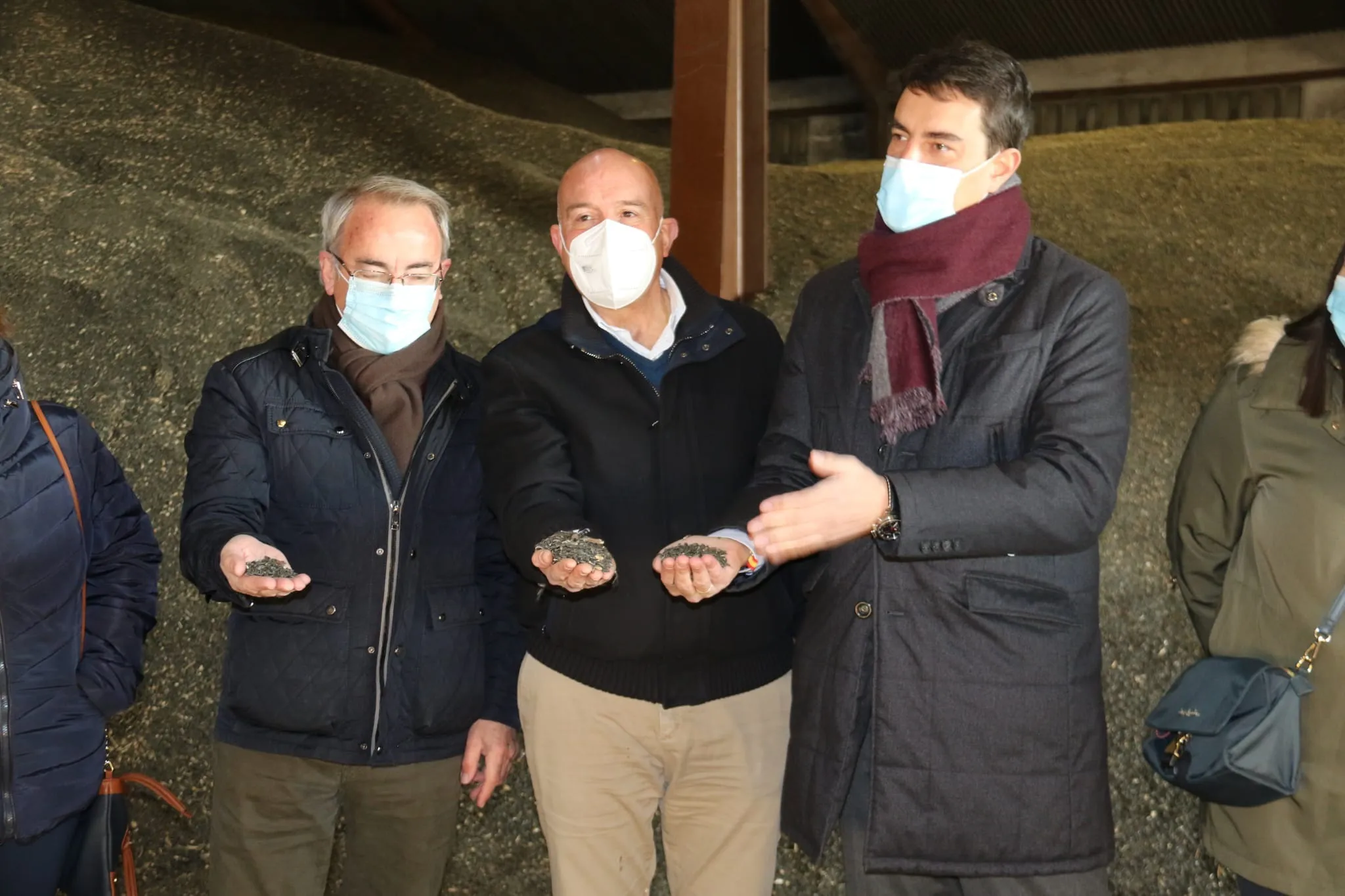 Los populares se vuelcan con la agricultura y la ganadería