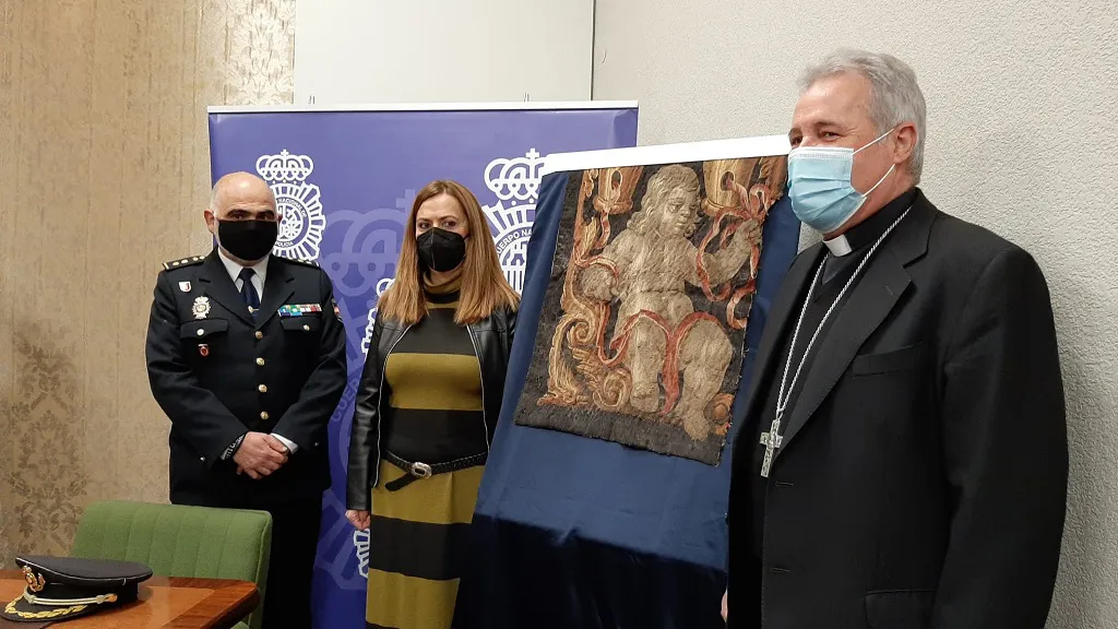 La Policía Nacional recupera obras de arte sacro robadas