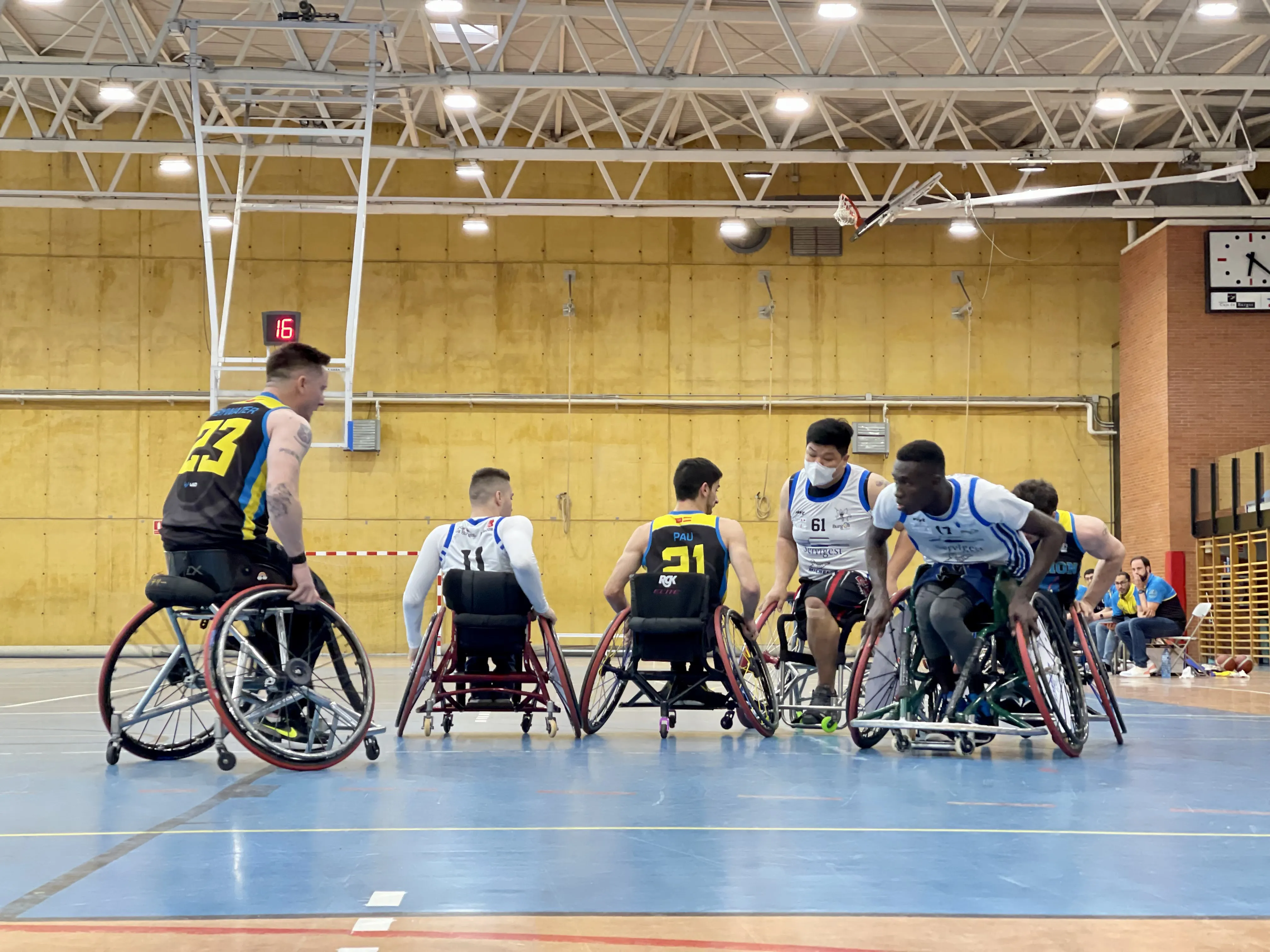Baloncesto Burgos: Un gran tercer cuarto de Ilunion doblega al Servigest Burgos