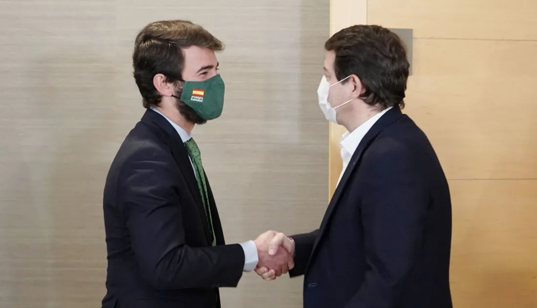 Acuerdo de legislatura de PP y Vox en Castilla y León