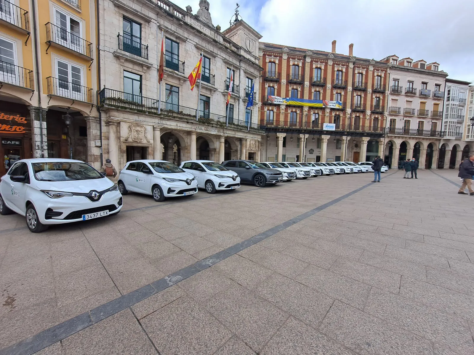 El Ayuntamiento de Burgos da ejemplo con la compra de 12 vehículos eléctricos