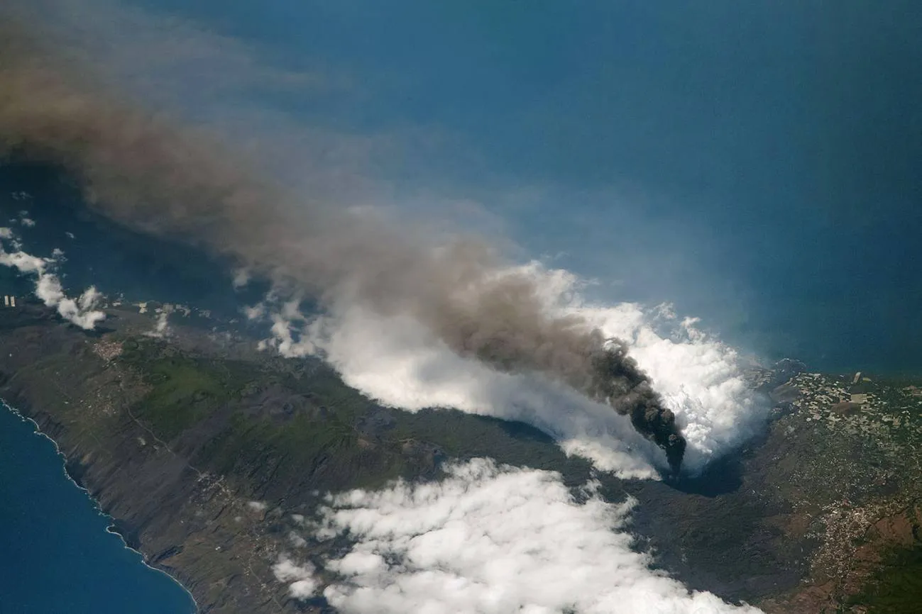 El ‘fuego’ del volcán de La Palma gana un concurso fotográfico de la NASA