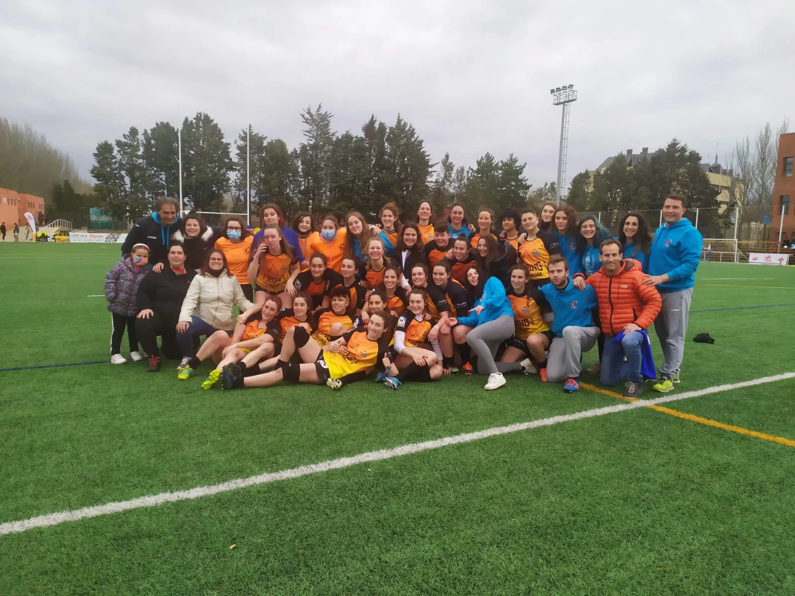 El PRB Flor de Escocia se clasifica para semifinales de la fase de ascenso a DHB femenina tras ganar al Clube Rugby Coreti Lalín por 77 a 0