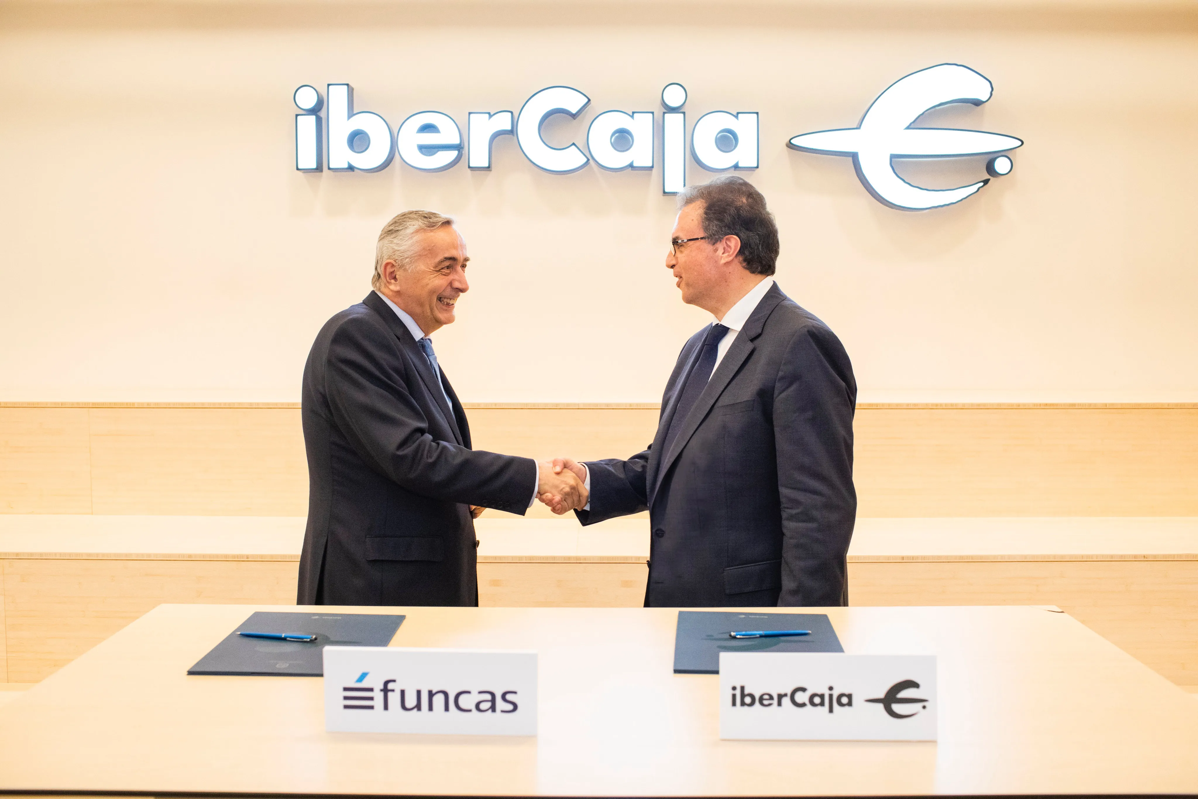 Economía y Empresa Burgos: Ibercaja se suma al ‘Programa Funcas Educa’ 2022/2023