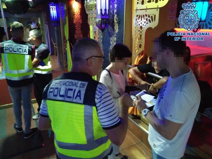 Policía Nacional detecta dos casos de contratación irregular de extranjeros en empresas de Burgos