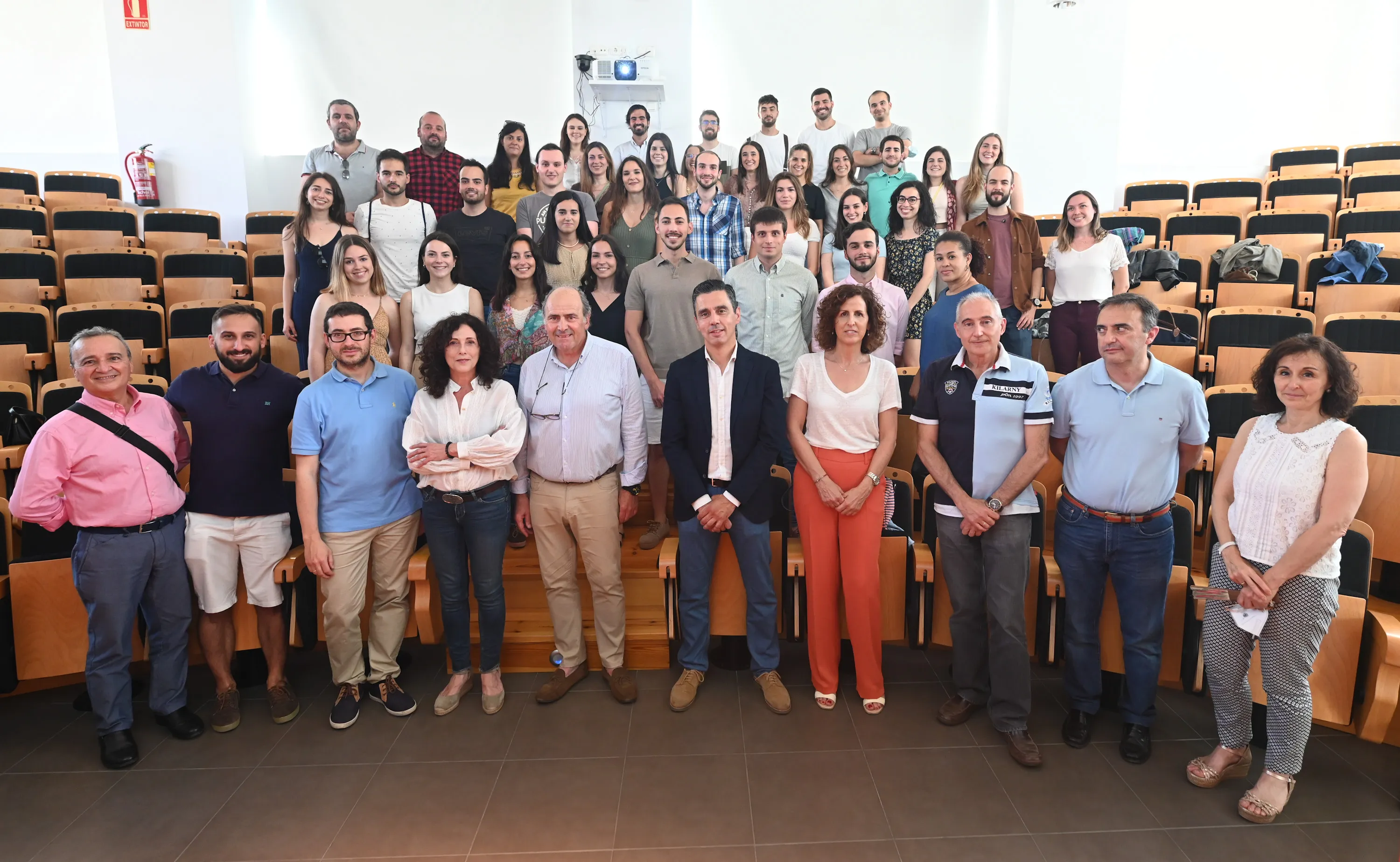 El Colegio de Médicos de Burgos da la bienvenida a 63 nuevos médicos residentes