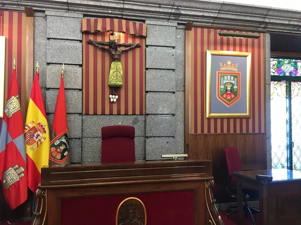 El Partido Popular alcanza al Partido Socialista y empata a 11 concejales en el Ayuntamiento de Burgos