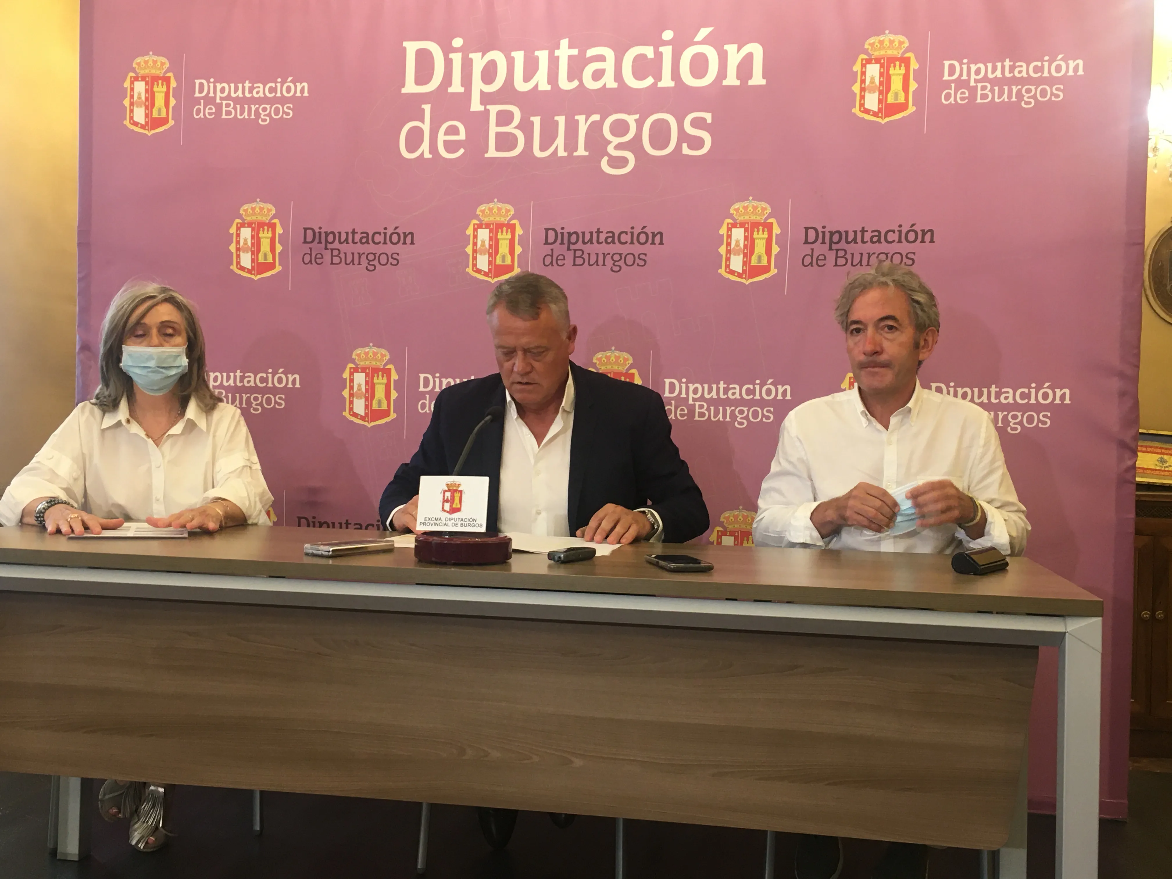 Las residencias de la Diputación acogen a 17 desplazados tras el incendio de la de Celada del Camino