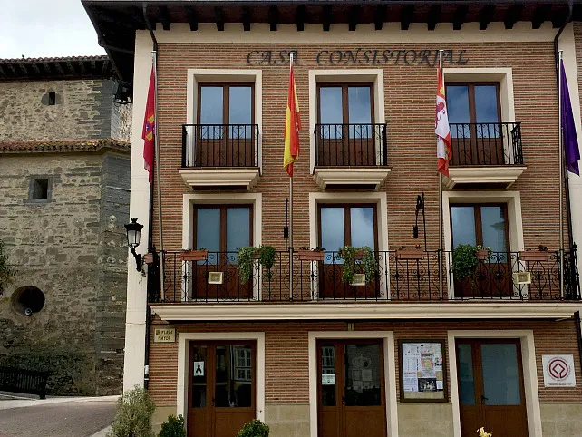 La Junta reivindica al Gobierno de España que tome medidas para resolver la escasez de secretarios habilitados nacionales