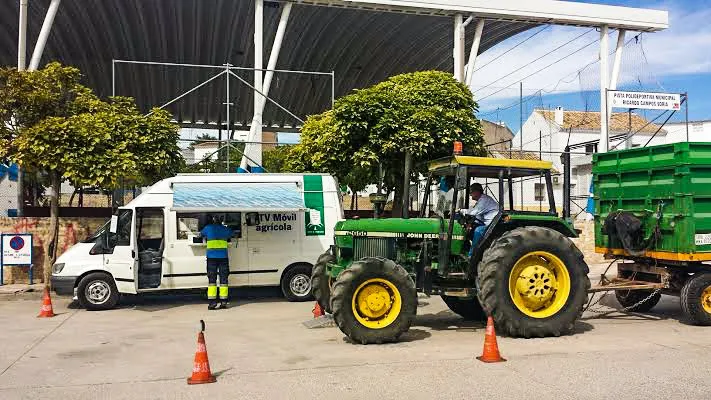 Ibercaja acerca a los clientes las subvenciones del Plan Renove 2022 de maquinaria agrícola