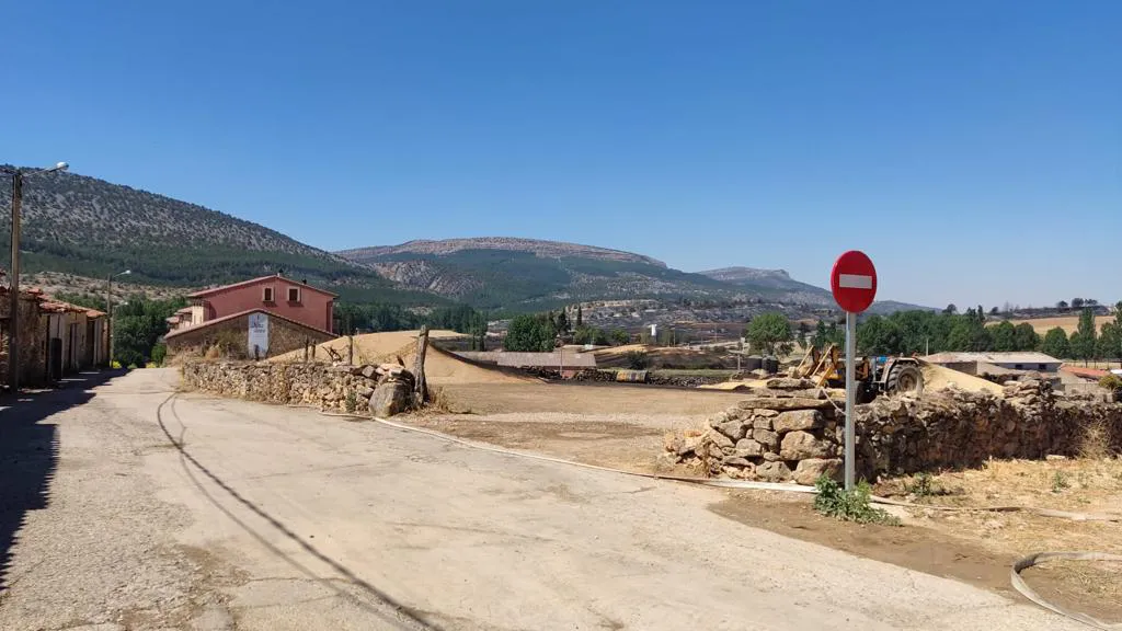 Localizado y controlado un nuevo foco de incendio en Pineda de la Sierra