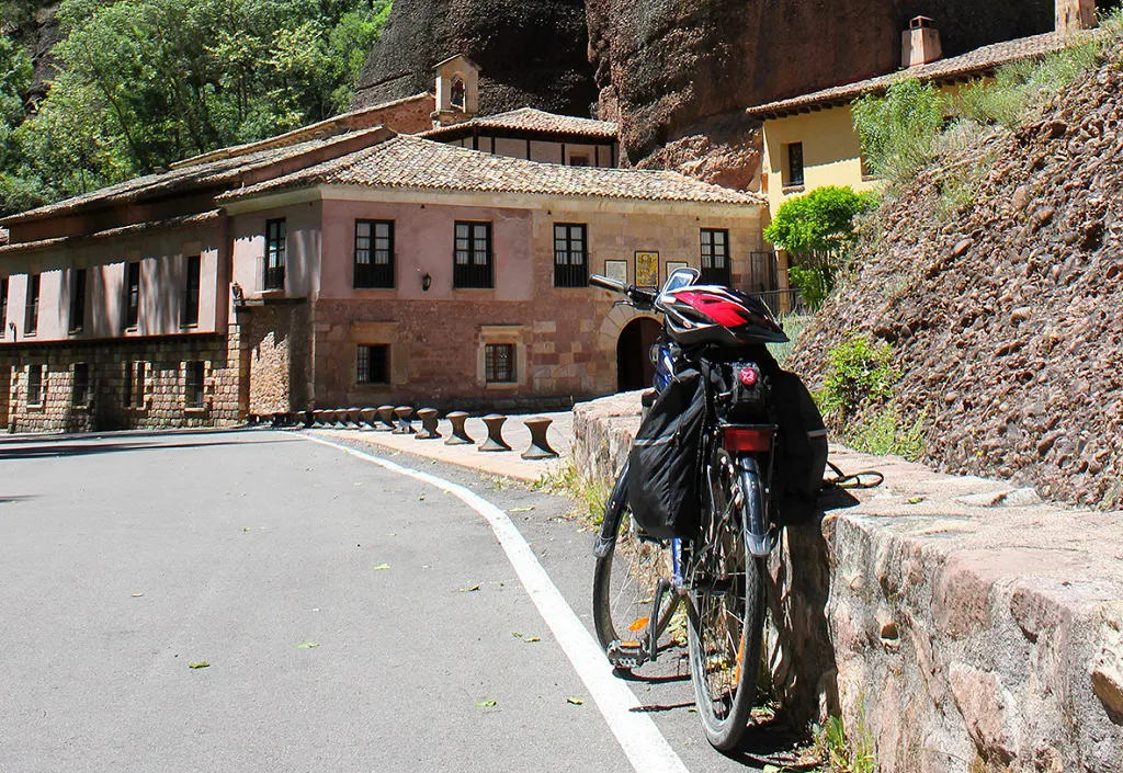 Proyectan una nueva pista ciclista entre Burgos y Cardeñadijo