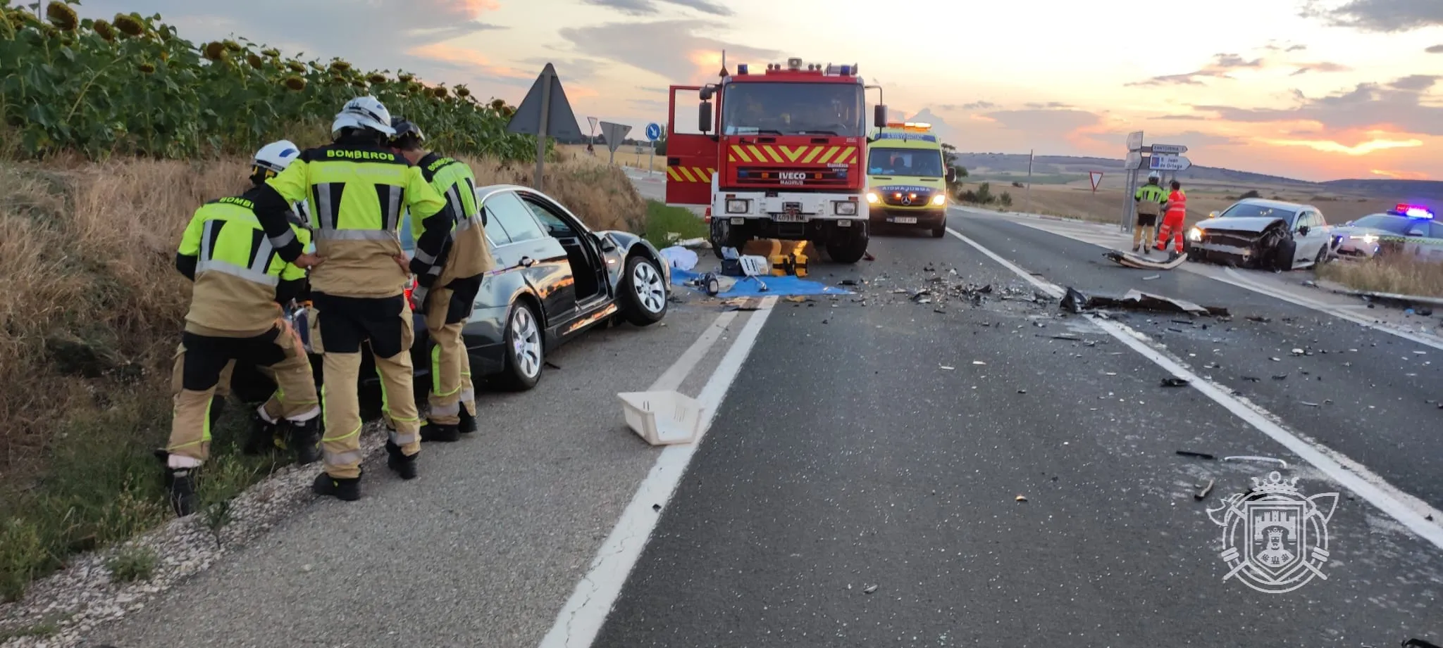 Fallece una persona y otras dos resultan heridas en un accidente de tráfico en la carretera N-120 en Arlanzón