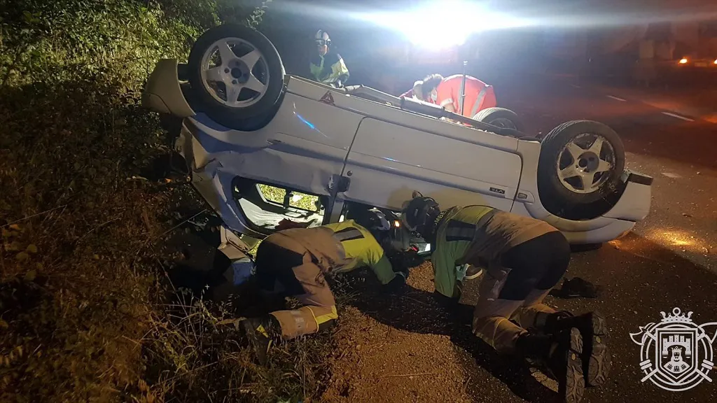 Fallece un hombre de 38 años tras volcar su coche en San Millán de Juarros