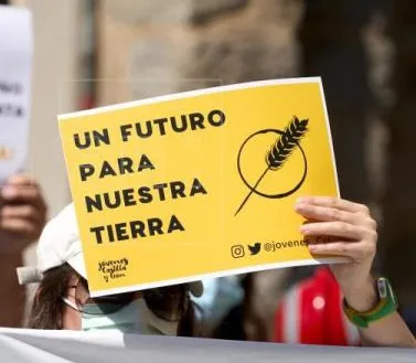 El PP propone al Ayuntamiento de Burgos crear un banco de ideas juvenil para fomentar el arraigo de los jóvenes