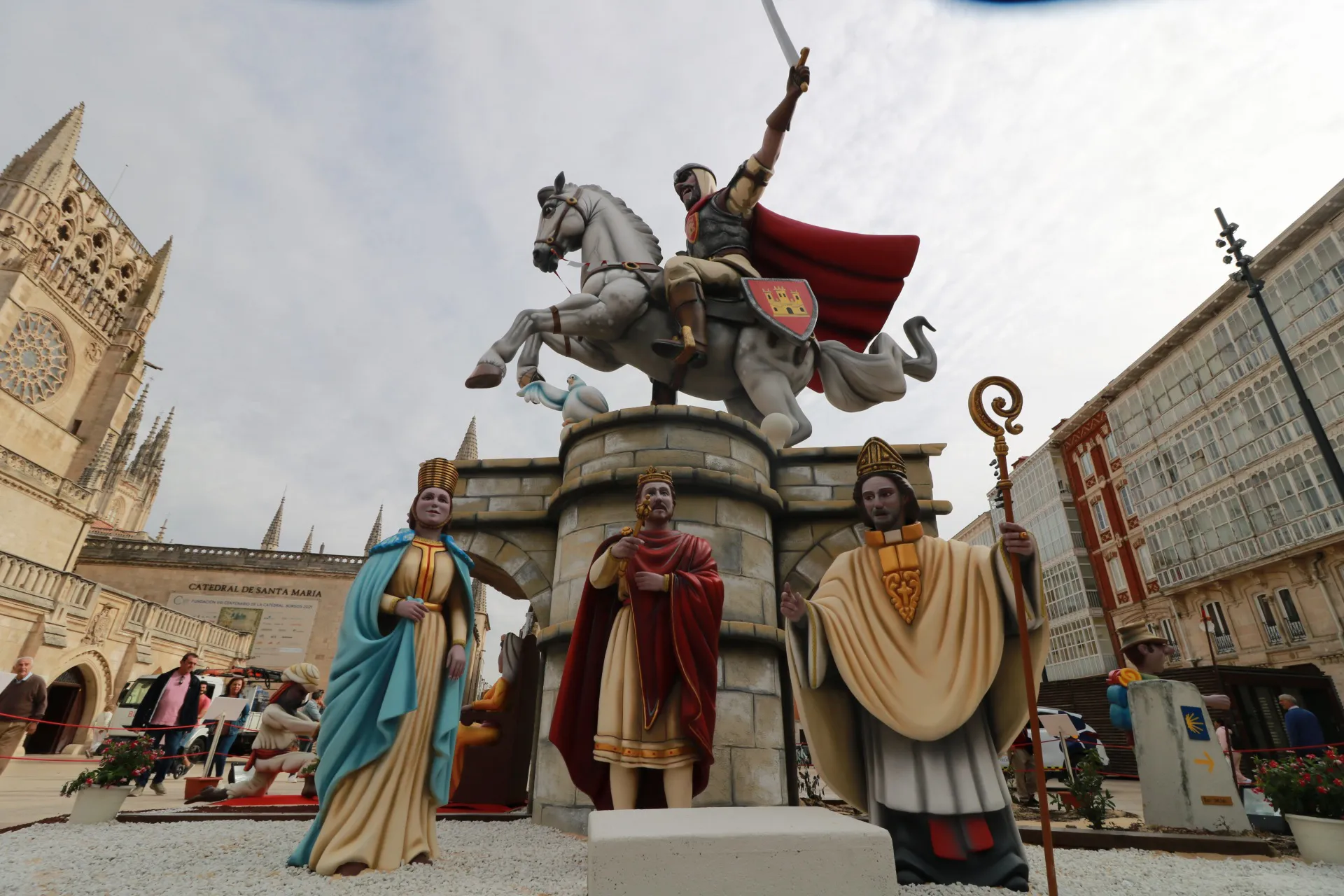 Foto 4 - La falla de Burgos que arder&aacute; este s&aacute;bado a los pies de la Catedral