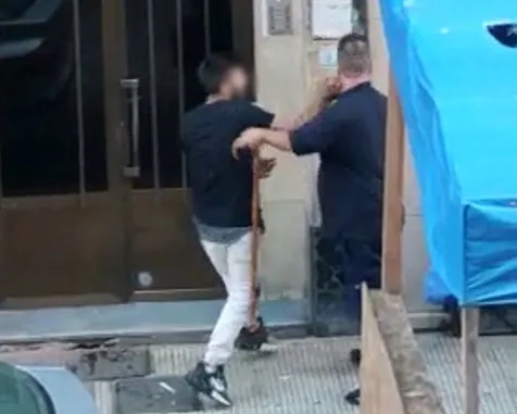 Detenidos los presuntos autores de una agresión y daños en un vehículo durante las fiestas de Altamira