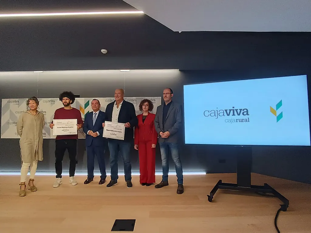 Entregados los premios del II Concurso de Microrrelatos Fundación Caja Rural Burgos