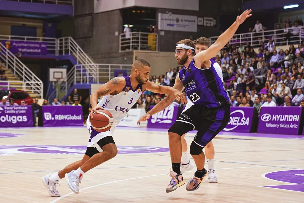 Primera derrota de la temporada para el San Pablo Burgos en Valladolid (75-61)