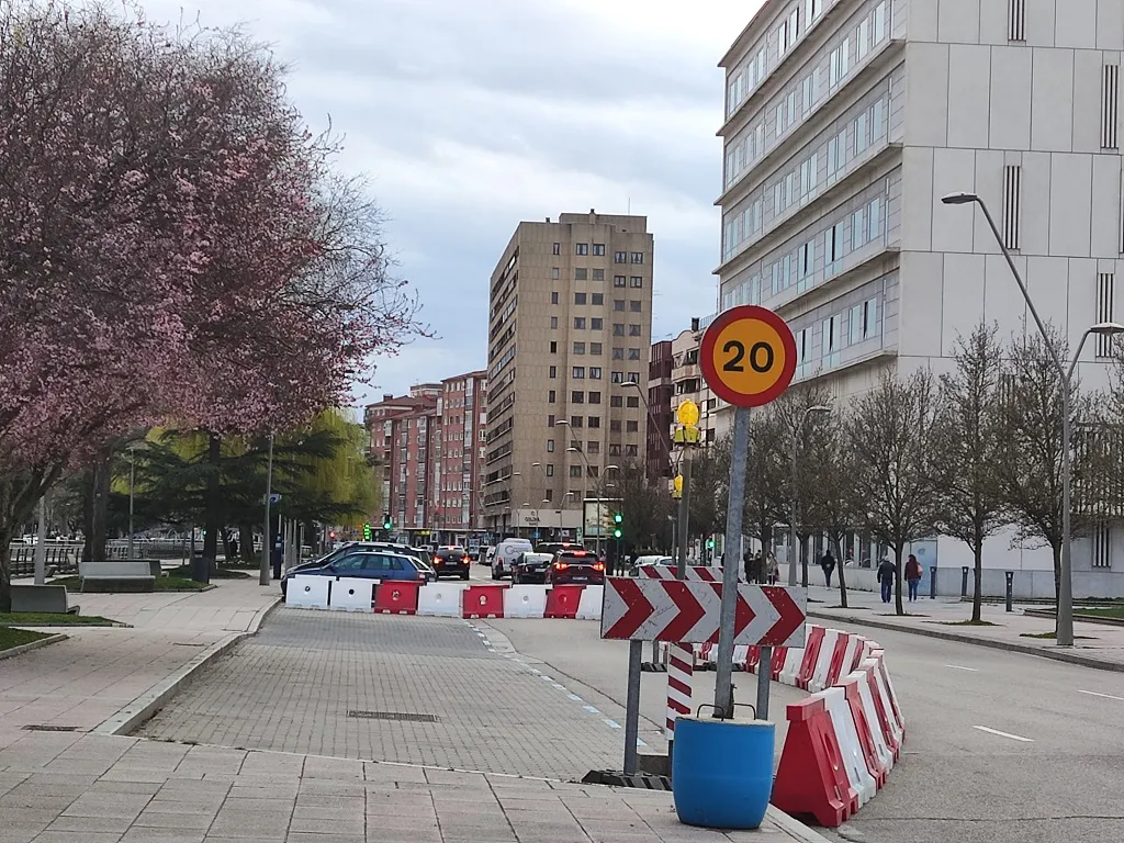 Las obras del carril bici de RR.CC se solaparán con las del hundimiento en Nuevos Juzgados