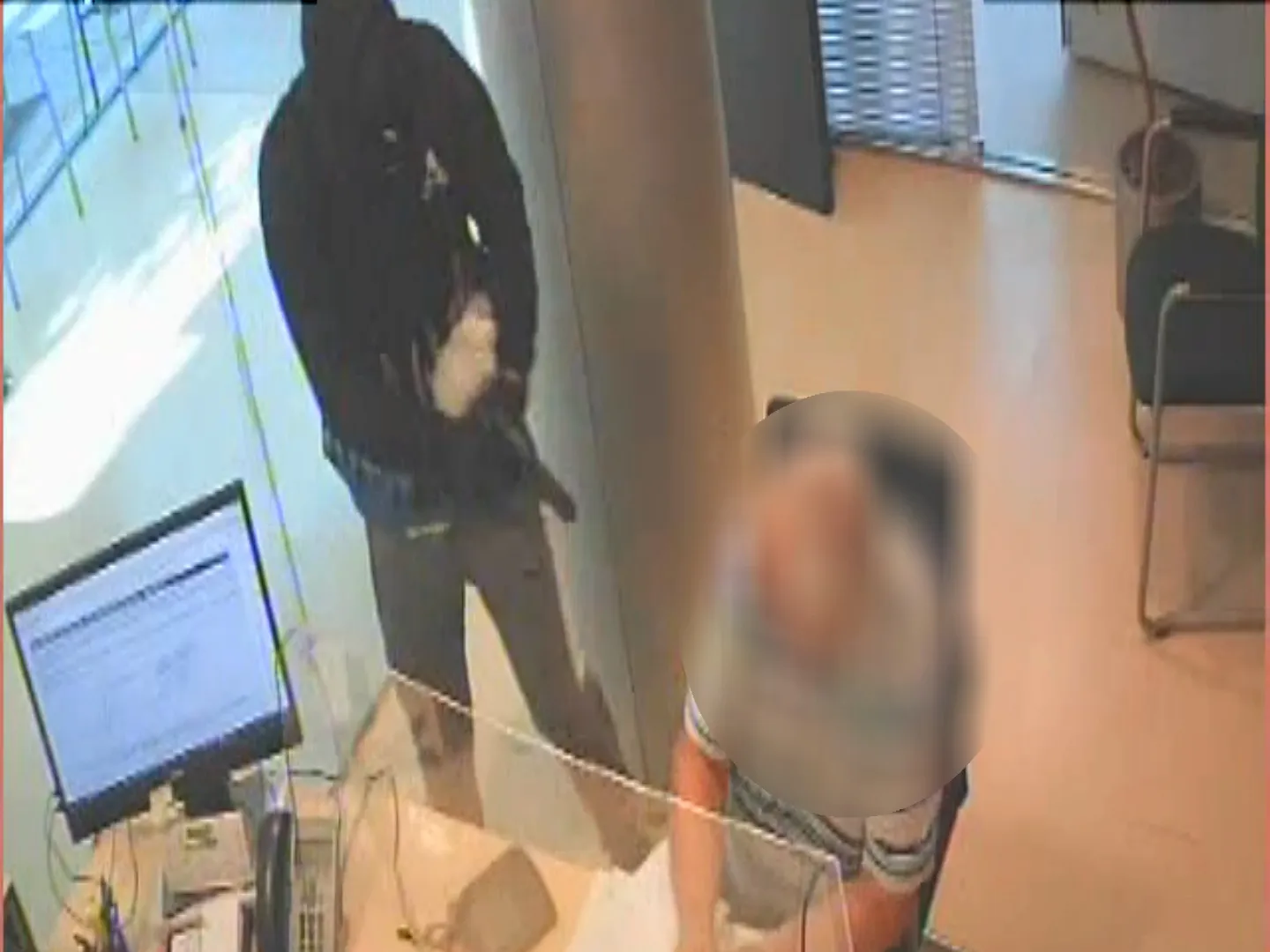 Detenido un atracador de bancos reincidente tras amenazar a punta de pistola y sustraer 4.000 euros
