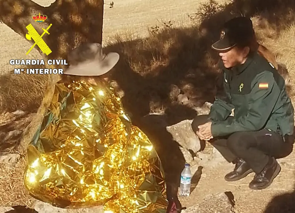 La Guardia Civil socorre a una peregrina que se fracturó el Talón de Aquiles