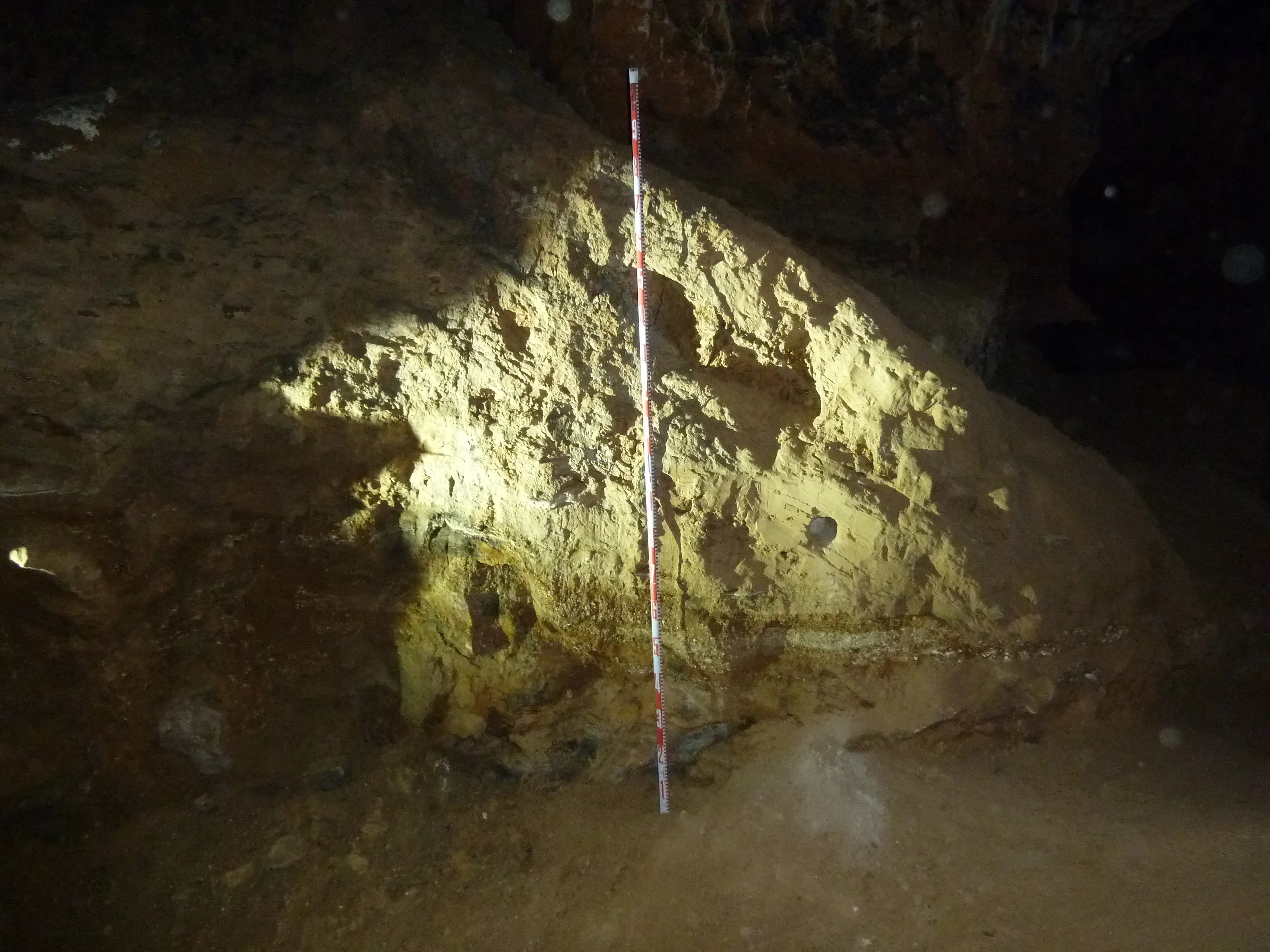 Se data la Cueva del Silo de Atapuerca en 900.000 años
