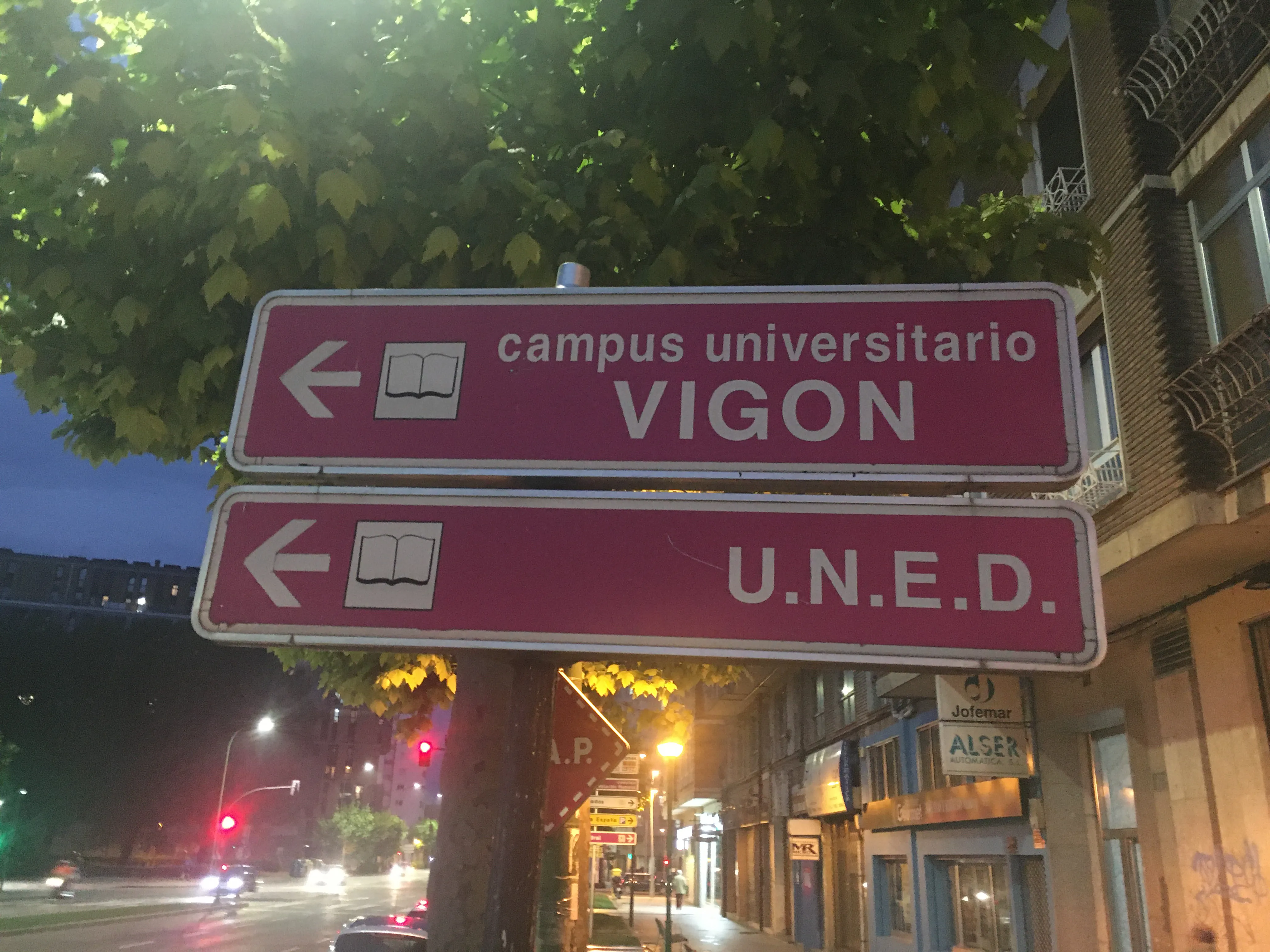 Podemos pide a De la Rosa que apueste por el Centro Asociado de la UNED en Burgos