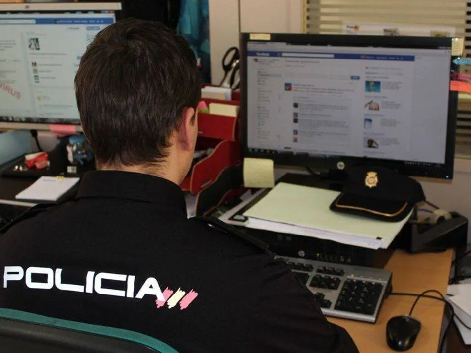 La Policía Nacional recuerda pautas para que este Black Friday no se convierta en un Black Fraude
