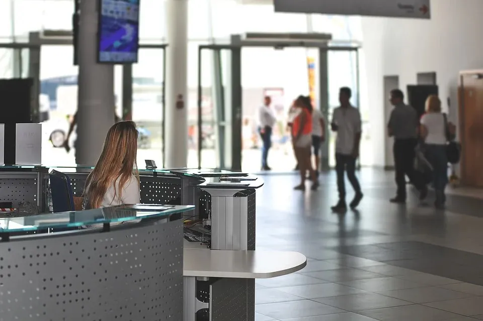 Economía y Empresa Burgos: Cuatro tips para ahorrar en las escapadas del puente de diciembre y Navidad