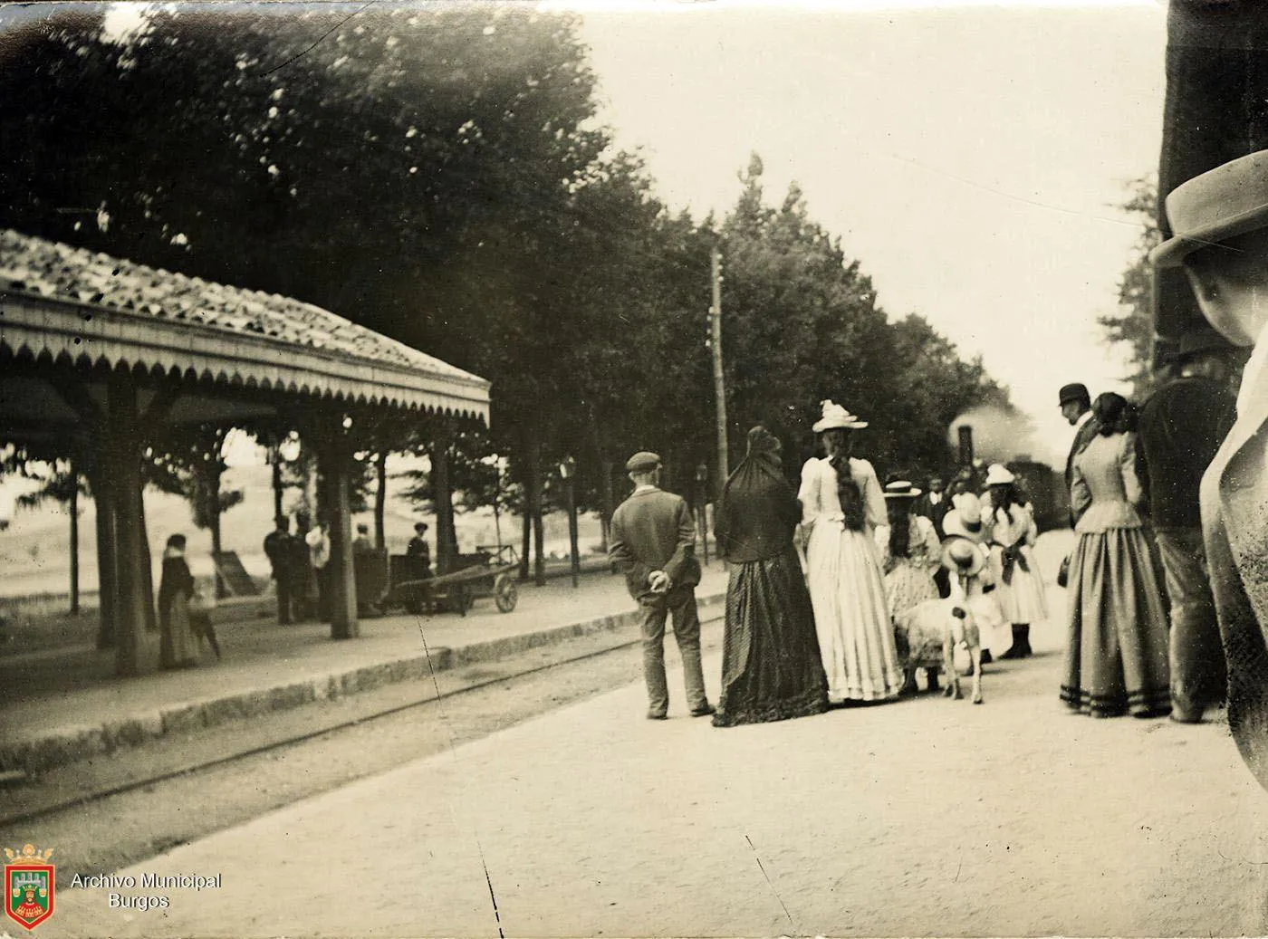 Historia Burgos: Ferrocarriles por Burgos el siglo pasado II