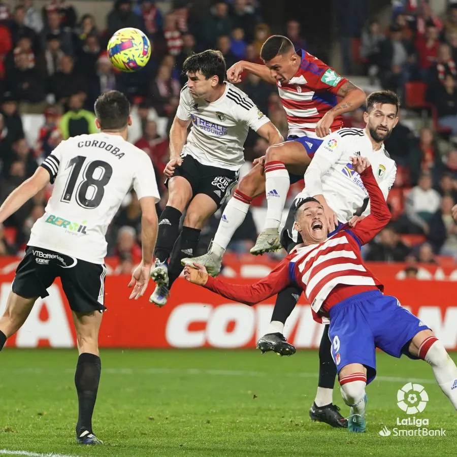 Fútbol Burgos: El Burgos no pudo sumar en Granada (1-0)