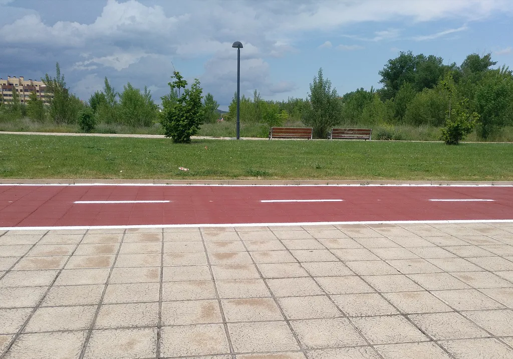 Andando Burgos, decepcionado con el Ayuntamiento por implantar más aceras bici