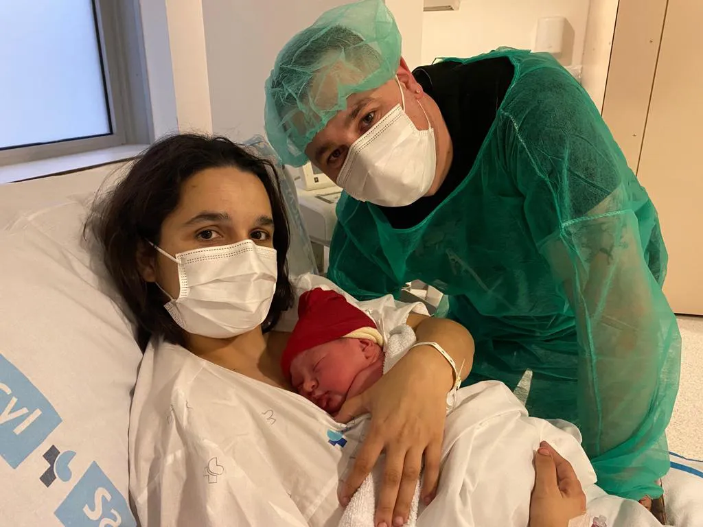 Lua Gabriela, primer bebé de 2023 en Burgos