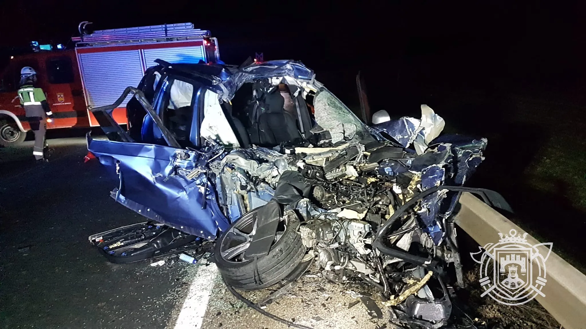Un fallecido y dos heridos tras el choque frontal entre un turismo y un tractor en Fresneña (Burgos)
