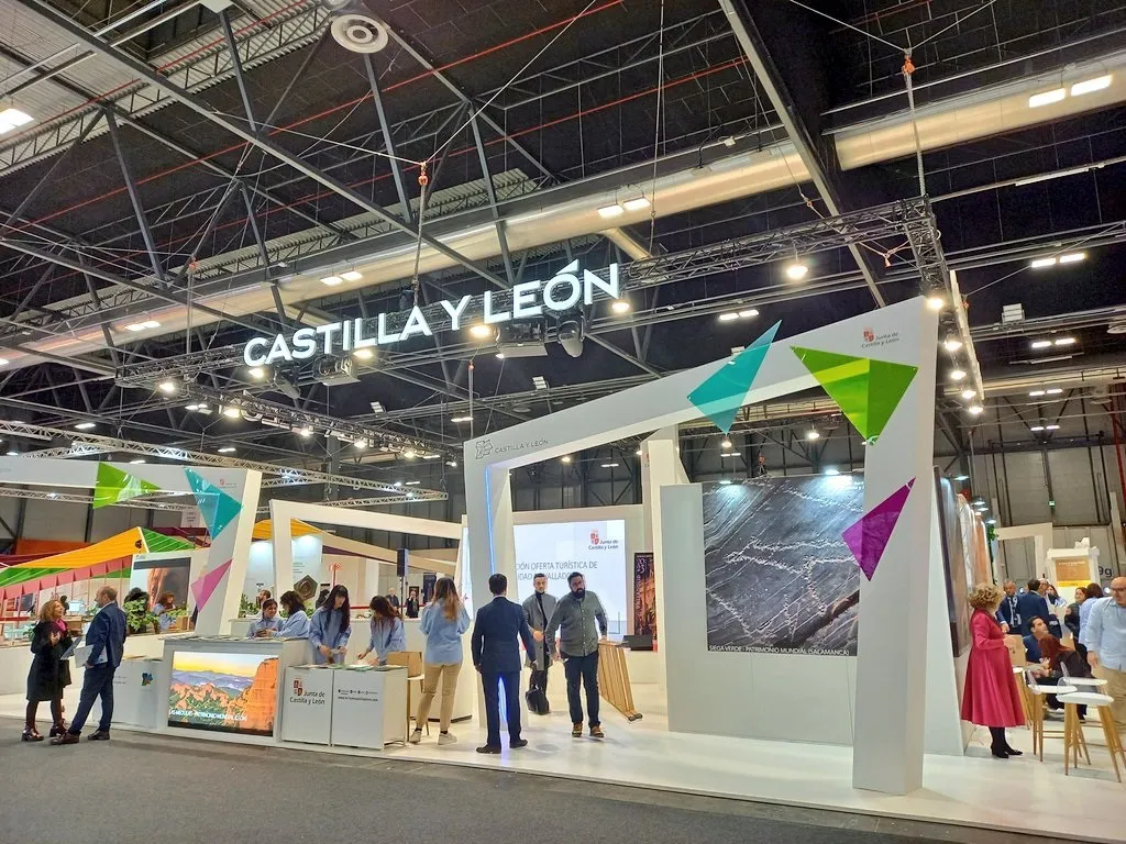La Oficina de Congresos de Burgos y el Fórum Evolución, presentes en FITUR