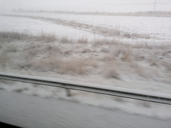 Piden prudencia y responsabilidad en las carreteras por el temporal de nieve