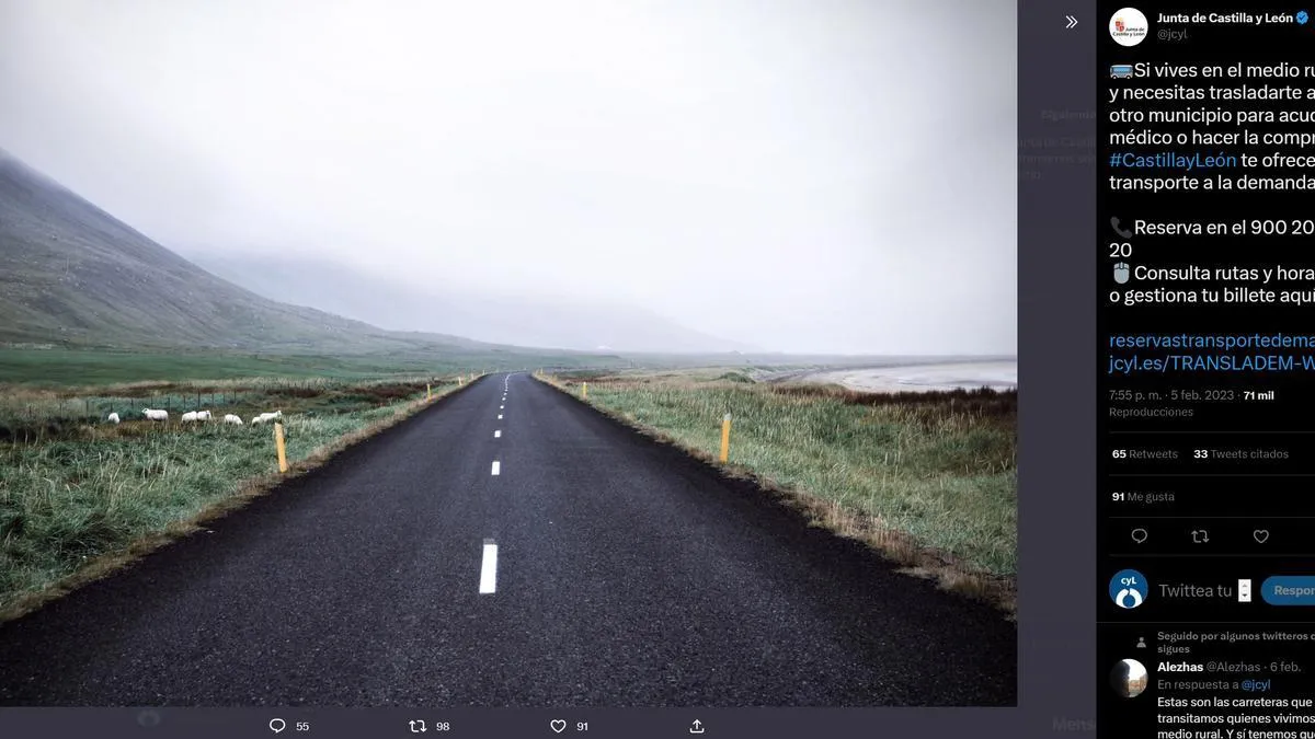 Castilla y León tira de imágenes de stock y se anuncia con una foto de la playa de Islandia