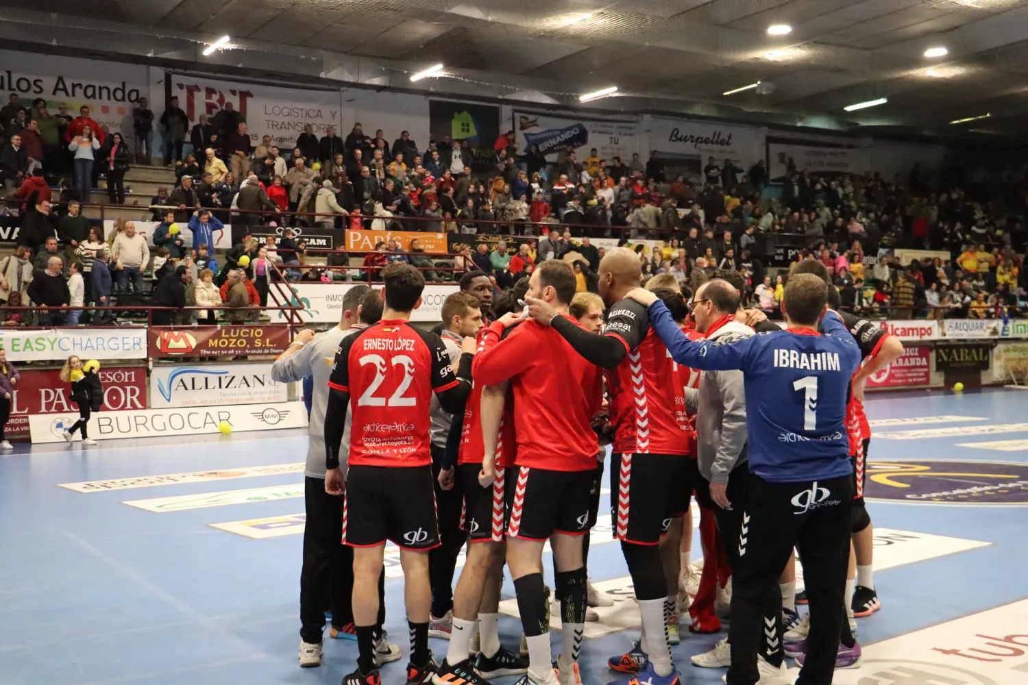 Tablas en el derbi entre UBU San Pablo Burgos y Tubos Aranda Villa de Aranda (27-27)
