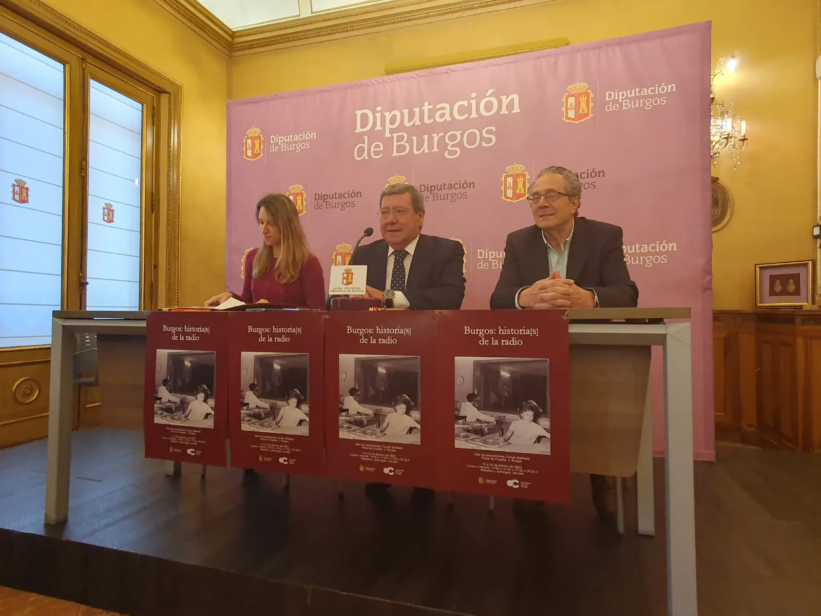 Presentado el libro ‘Burgos: historia[s] de la radio’ coincidiendo con el Día Internacional de la Radio