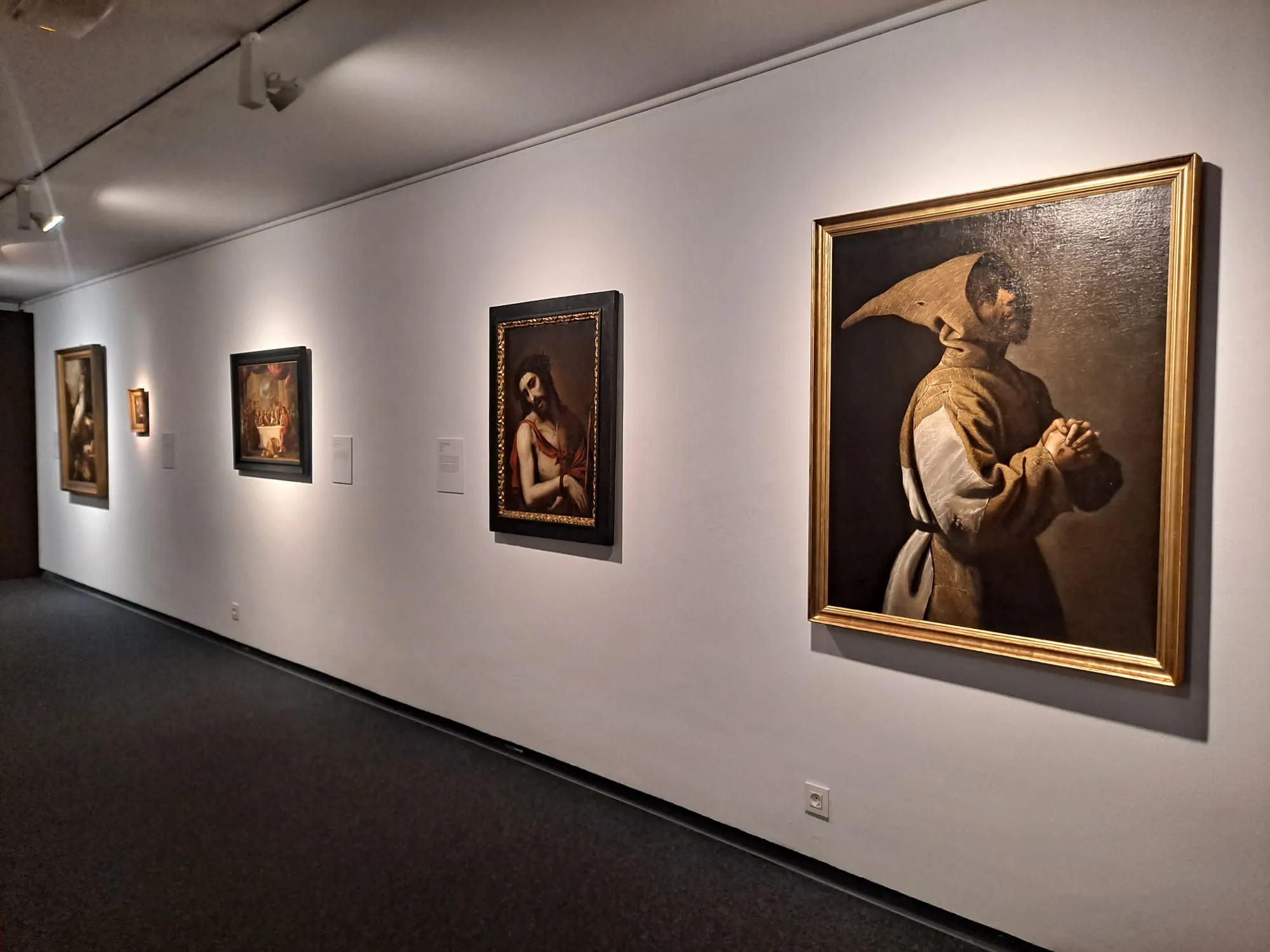 Foto 3 - &lsquo;Un verdadero museo&rdquo;, y exclusivo, en el centro de Burgos hasta el 25 de junio