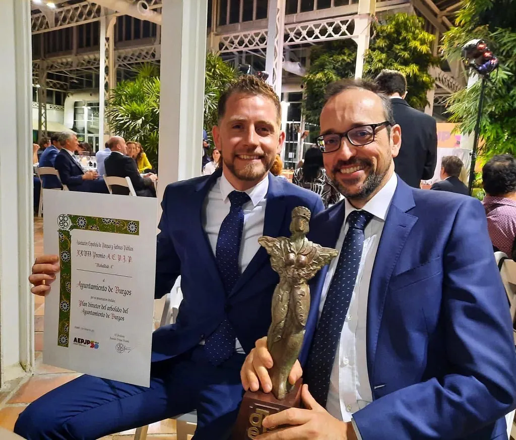 Burgos recibe el premio a la labor de gestión de los parques y jardines públicos
