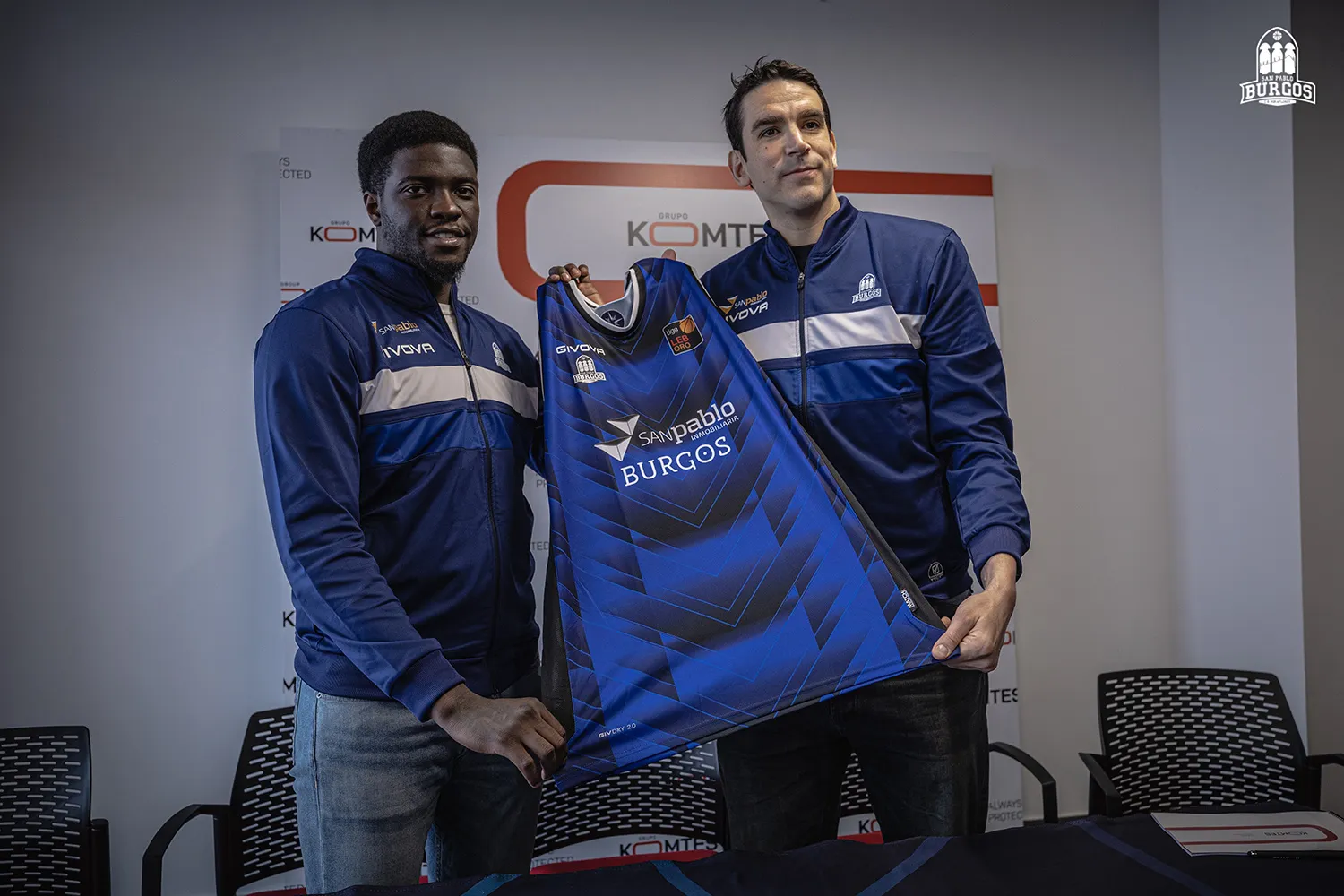 Baloncesto Burgos: Carlos Suárez, Khyri Thomas y Giannis Kouzeloglou, nuevos jugadores del San Pablo Burgos