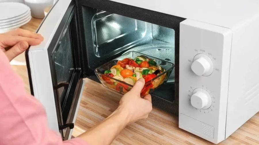 El 50,8% de los jóvenes consumen más de 2 veces por semana platos preparados o precocinados