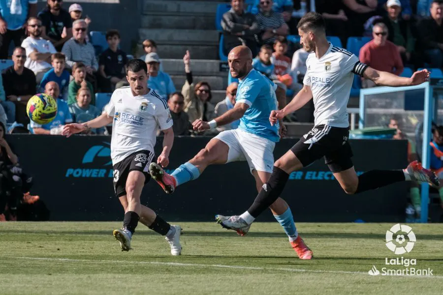 Fútbol Burgos: El Burgos CF cae en Ibiza (2-0)